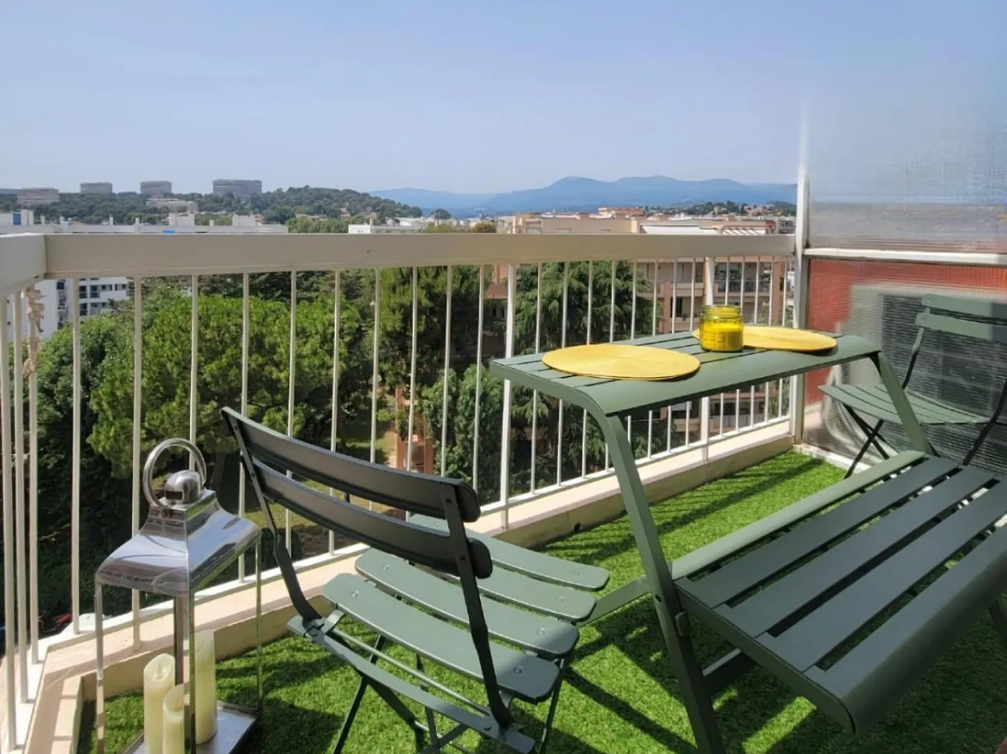 Splendide T2, 200M De La Mer, Climatise, Parking Cagnes-sur-Mer