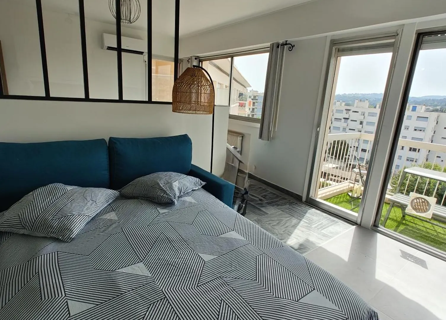 Splendide T2, 200M De La Mer, Climatise, Parking Cagnes-sur-Mer France